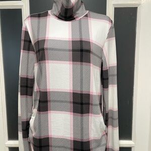Plaid Turtleneck Sweater - Pink and Black